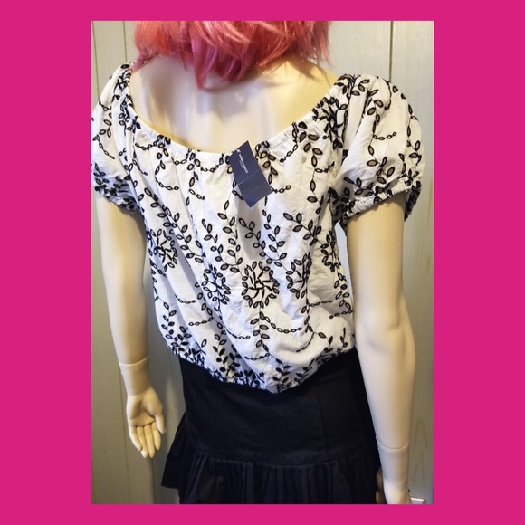 American Eagle Outfitters Black & White Retro Embroidered Sexy Boho Crop Top NWT - Picture 5 of 8